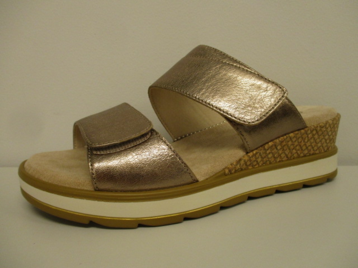 1-schoenen-caprice-goud-161-27250-31842-0.jpg