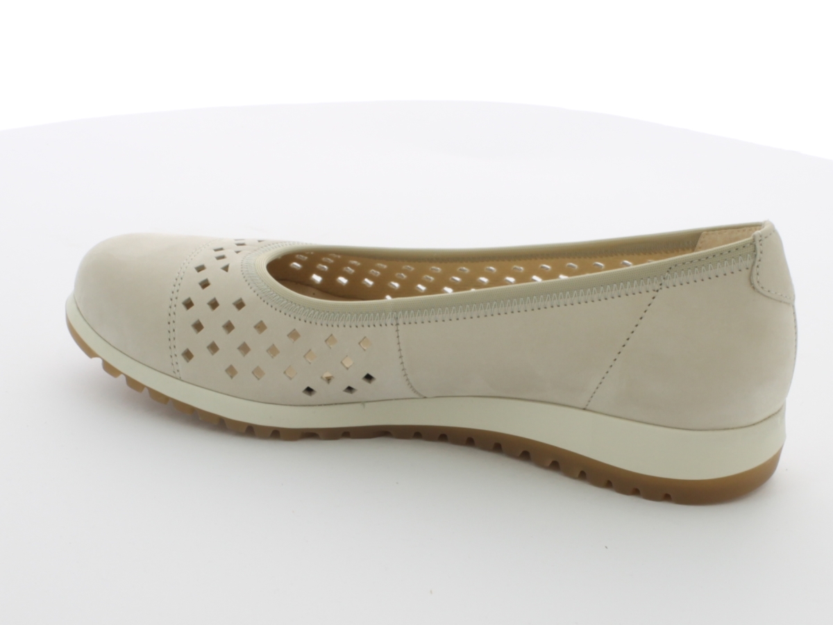 1-schoenen-gabor-beige-60-42401-30948-3.jpg