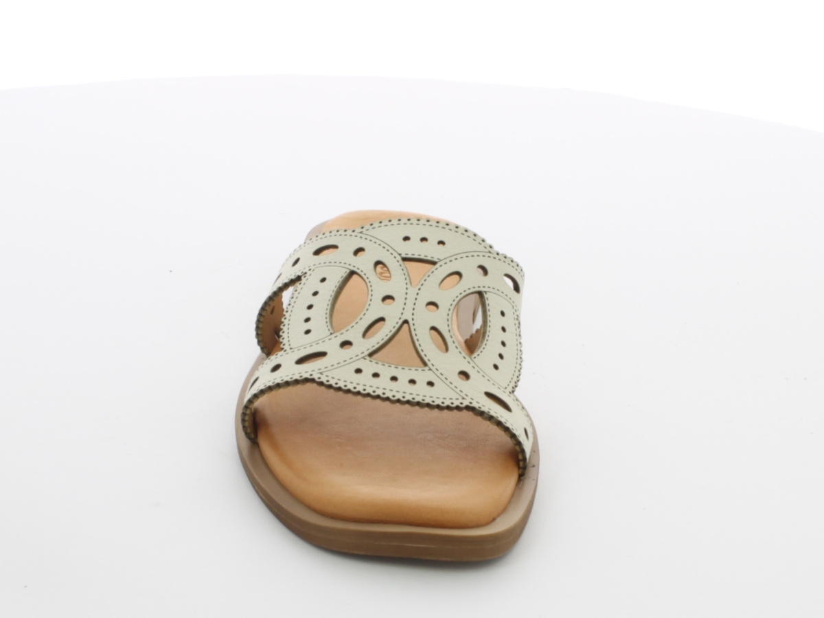 1-schoenen-riverwoods-ecru-85-catleen-649-37194-2.jpg