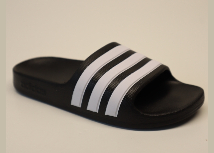1-schoenen-adidas-zwart-23-f35556-24530-0.jpg